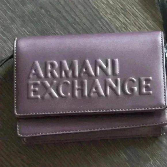NWT ARMANI EXCHANGE purse  purple - Picture 3 of 4